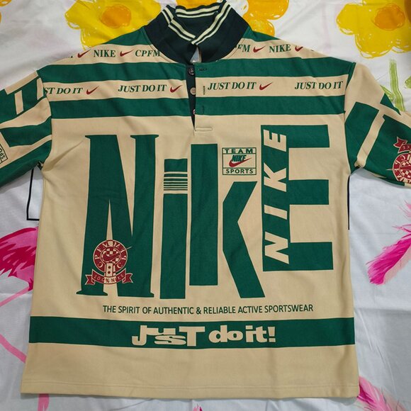 Nike Cream Green Long-Sleeved Polo Shirt - Picture 1 of 7